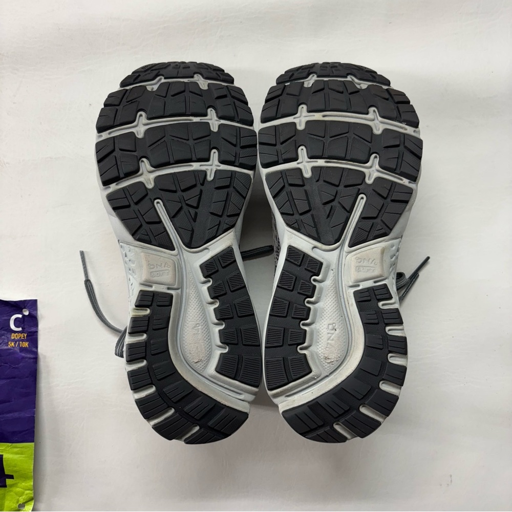 Brooks Ghost 11 Womens Size 9.5, Running, Athletic, Cross Training - Picture 6 of 9